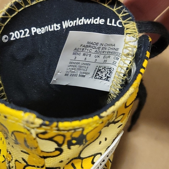 Converse Peanuts Chuck 70 High Top Sneakers Mens 3 Womens 5 - Picture 8 of 11